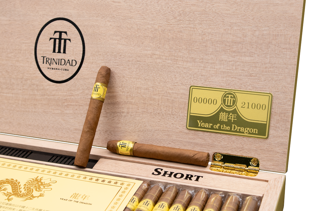 Short Humidor Year of the Dragon