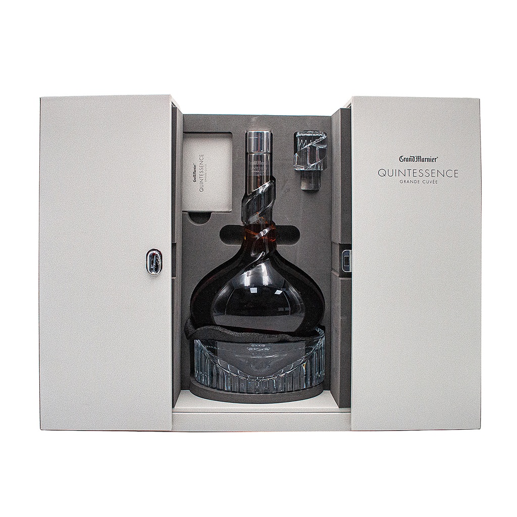 Quintessence Baccarat Decanter 2021