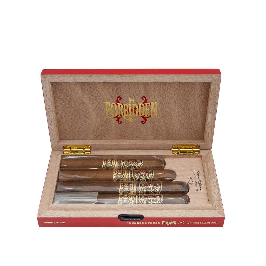 Opus X Story Red Travel Humidor
